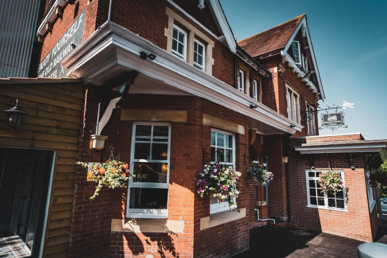 Hotel The Old Railway Porton Exterior foto