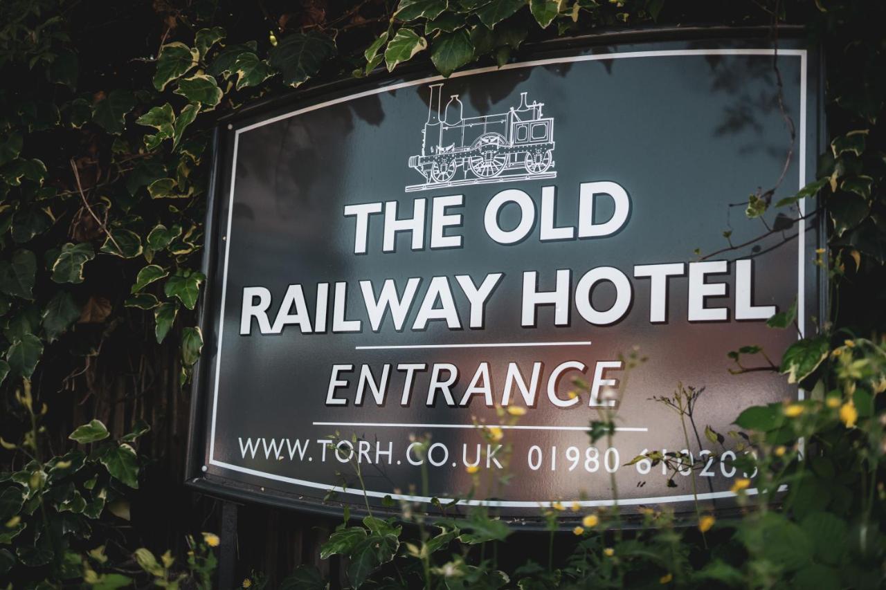 Hotel The Old Railway Porton Exterior foto